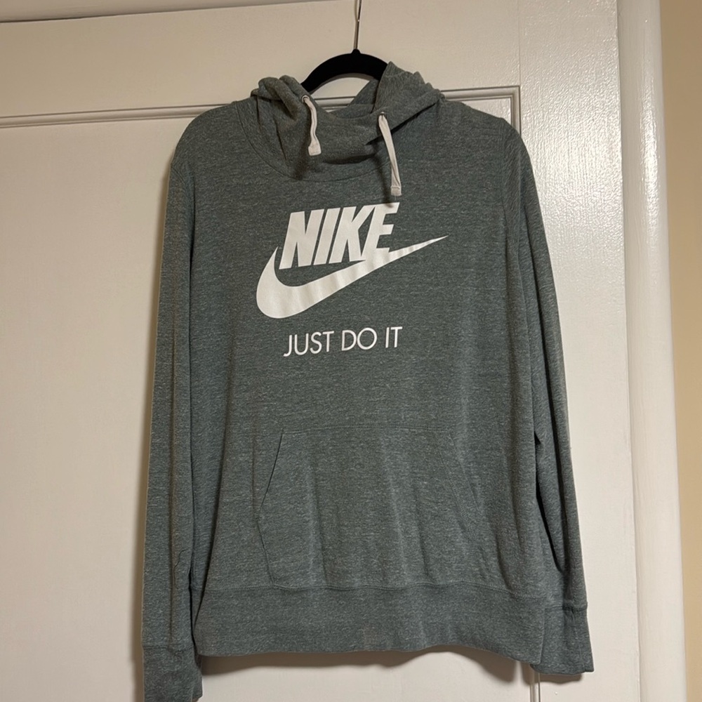 Nike lightweight hoodie